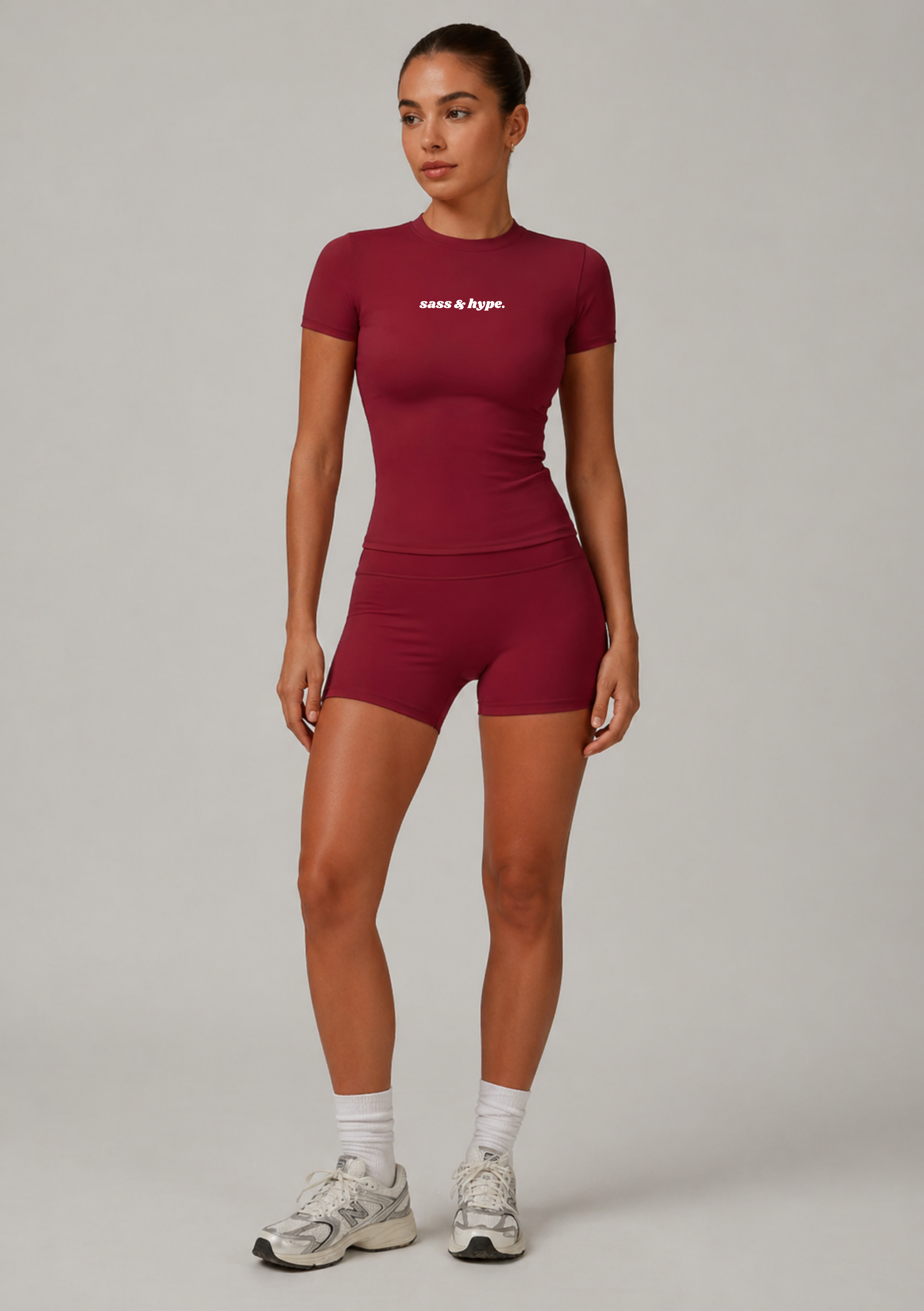 Contour Essential Tee - Wine